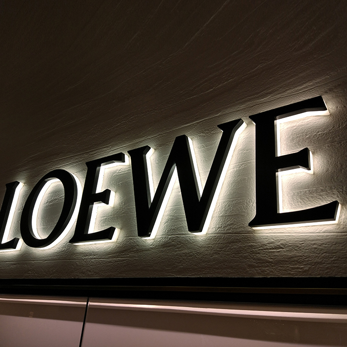 Why Quality Matters: The Importance of High-Quality LED Sign Letters in Business Promotion