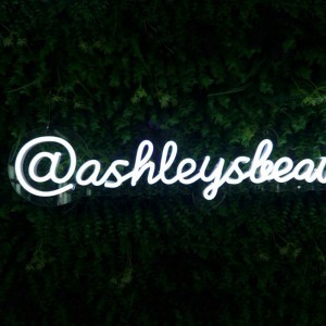 Low Price 3D Illuminated Led Acrylic Neon Sign